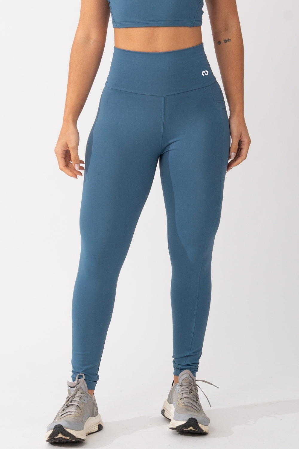 Legging Alta Compressão Com Bolso Azul Petróleo Run