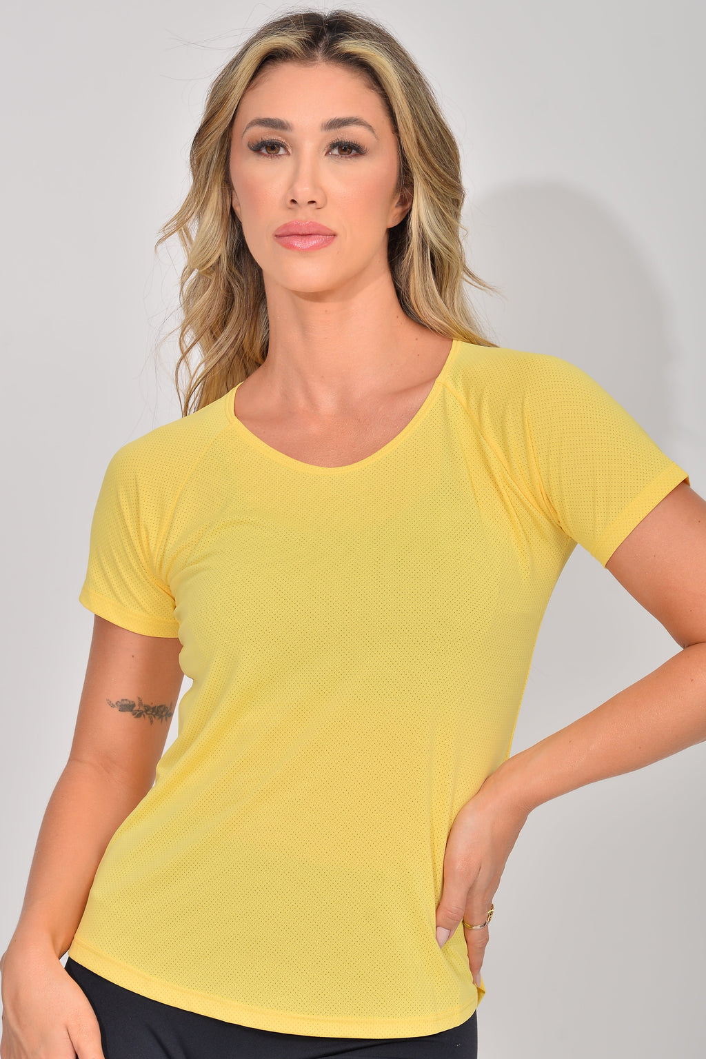 Blusa Fitness Amarela Air Dry Fit