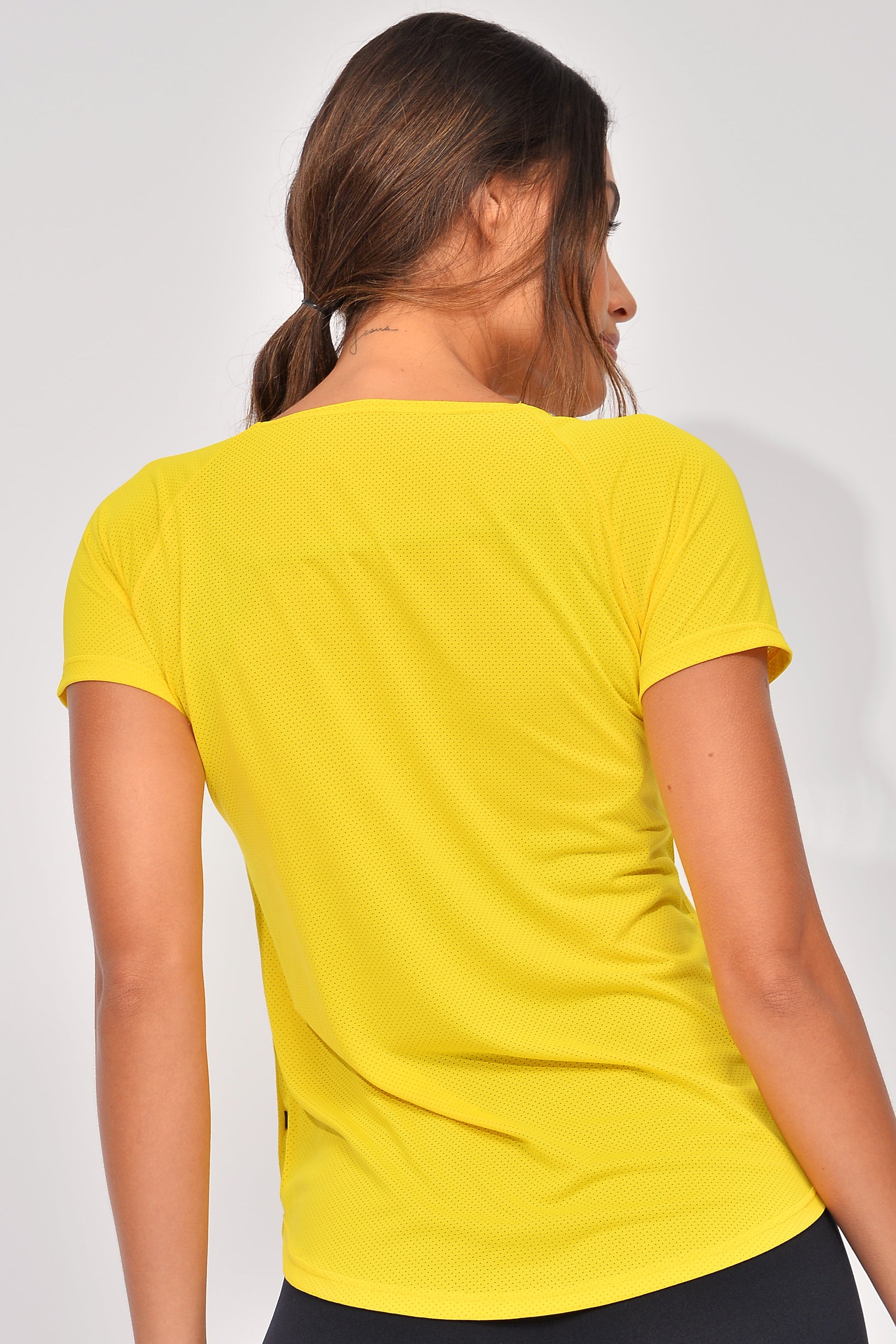 Blusa Fitness Ouro Air - Dry Fit