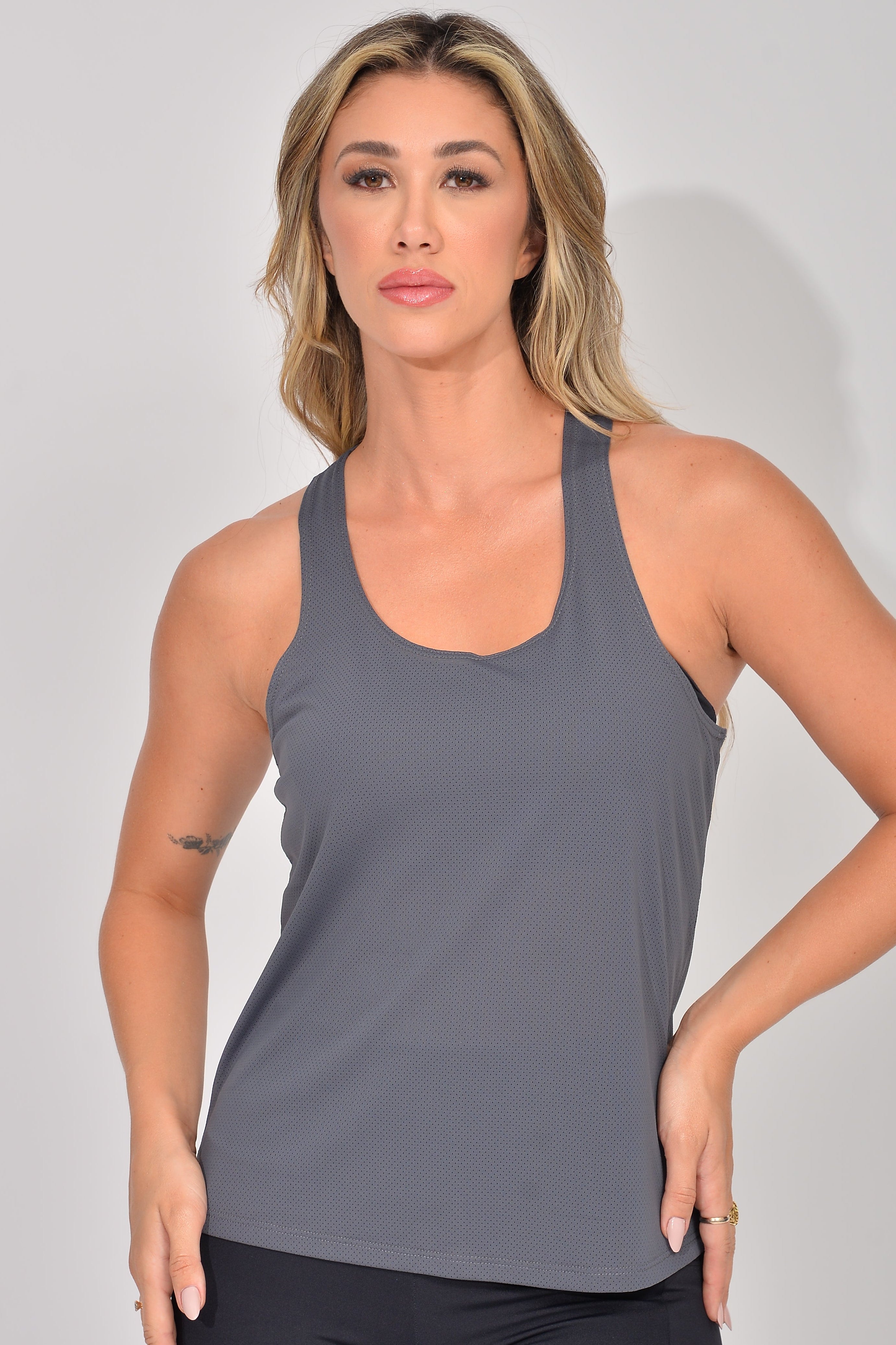 Camiseta Fitness Cinza Air - Dry Fit