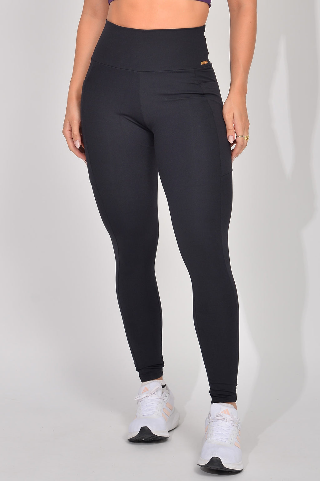 Legging Fitness Cintura Alta Com Bolso Preta