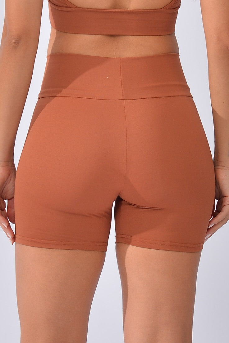 Short Fitness Básico Marrom Light