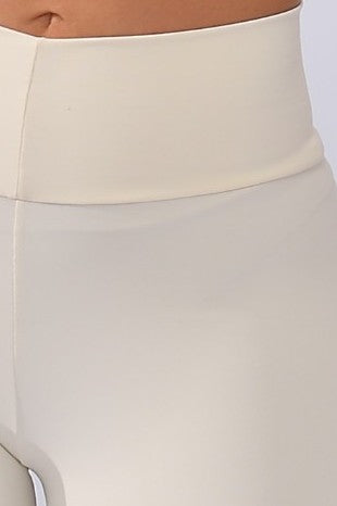 Short Fitness Básico Off White Light