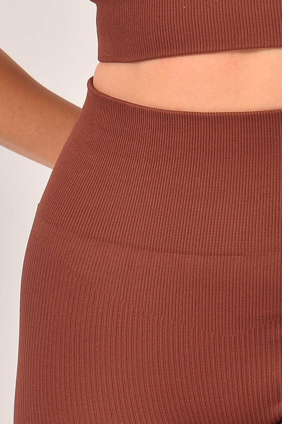 Short Fitness Cintura Alta Marrom Lumine