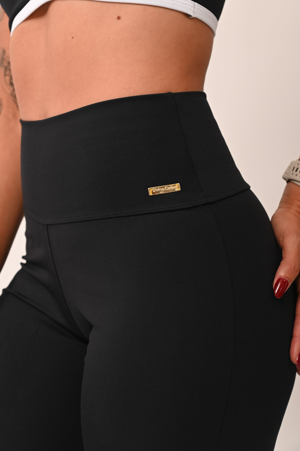 Calça Legging Fitness Cintura Alta Preta Flare