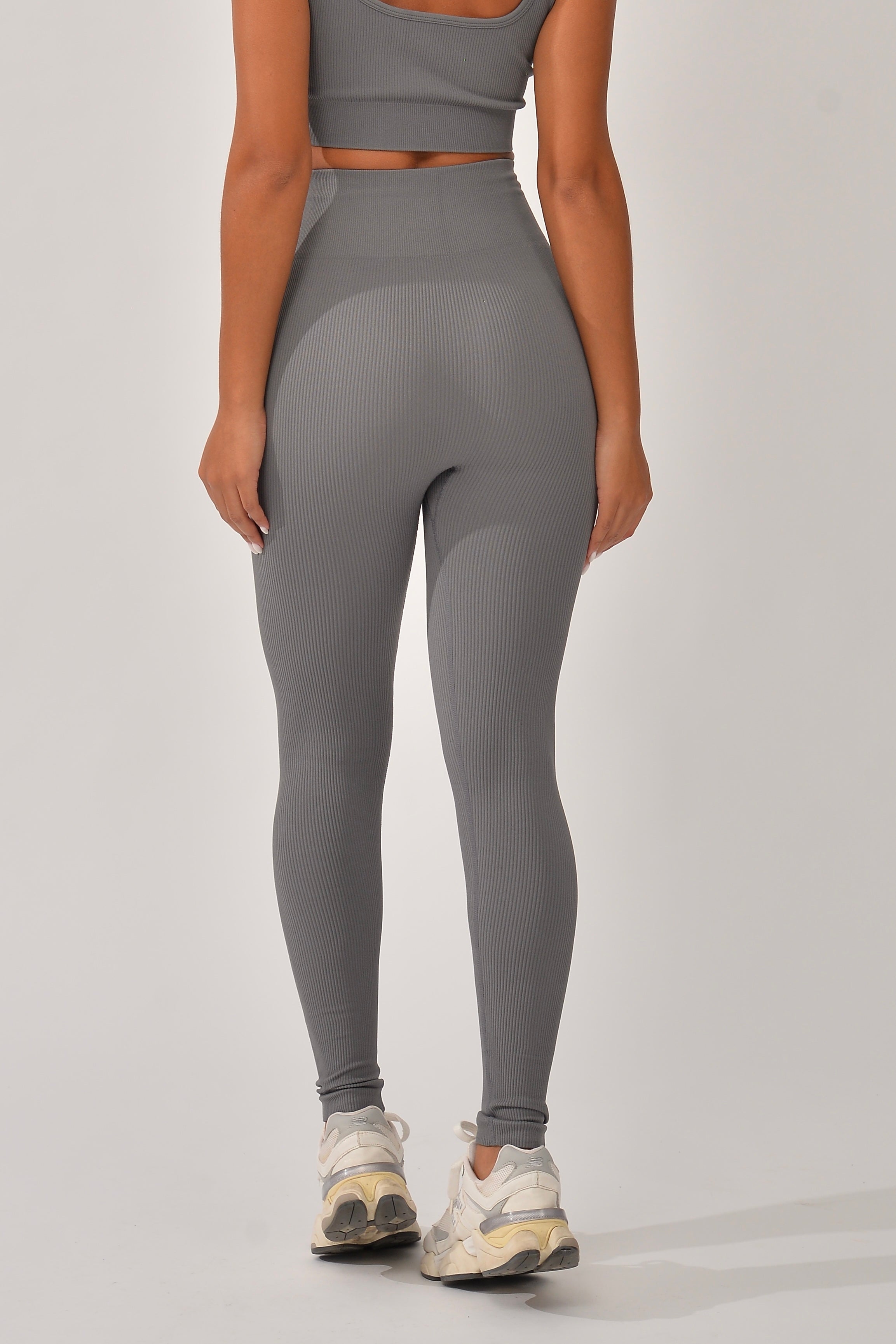 Legging Canelada Cós Alto Cinza Bela
