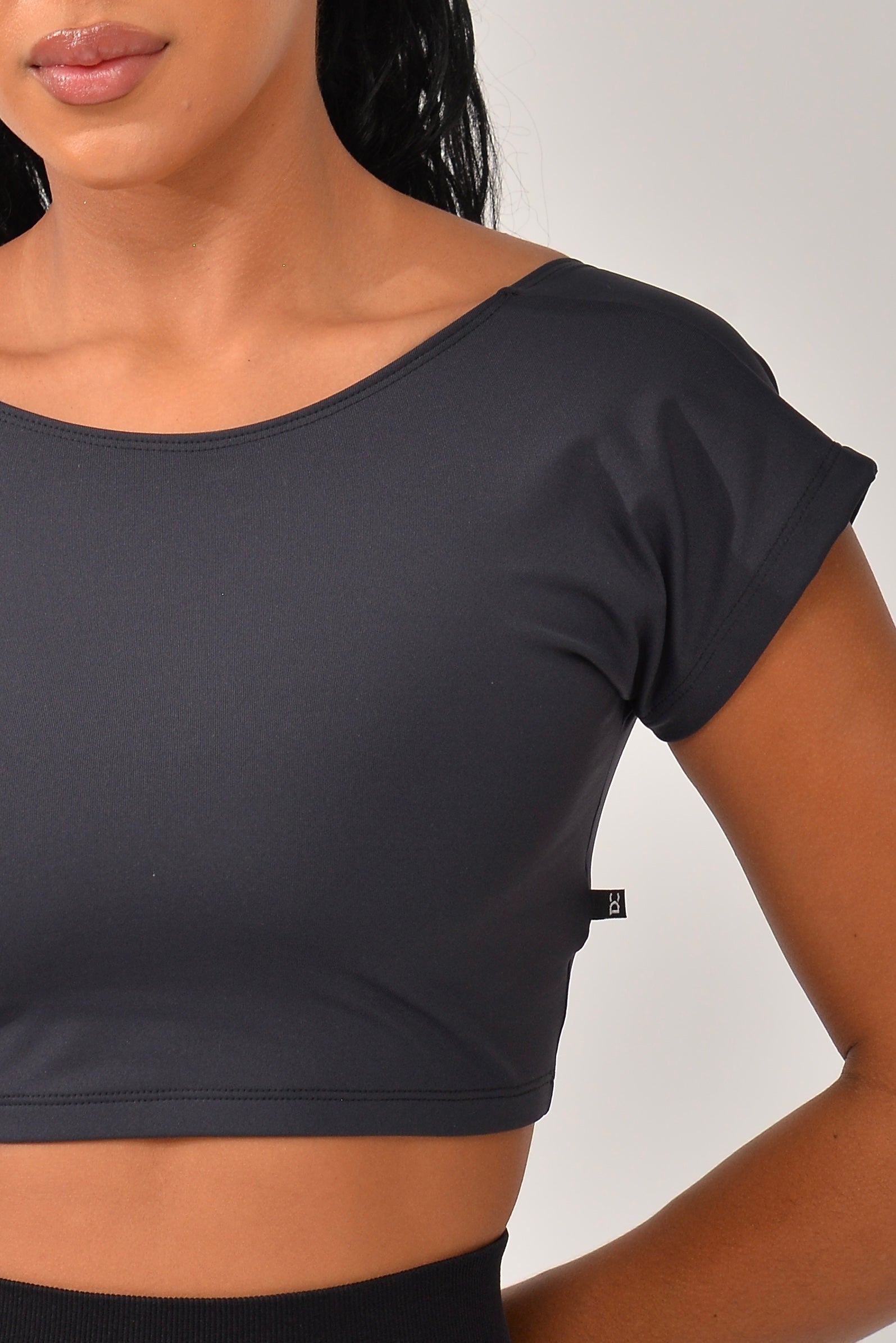 Top Cropped Fitness Com Manga Preto
