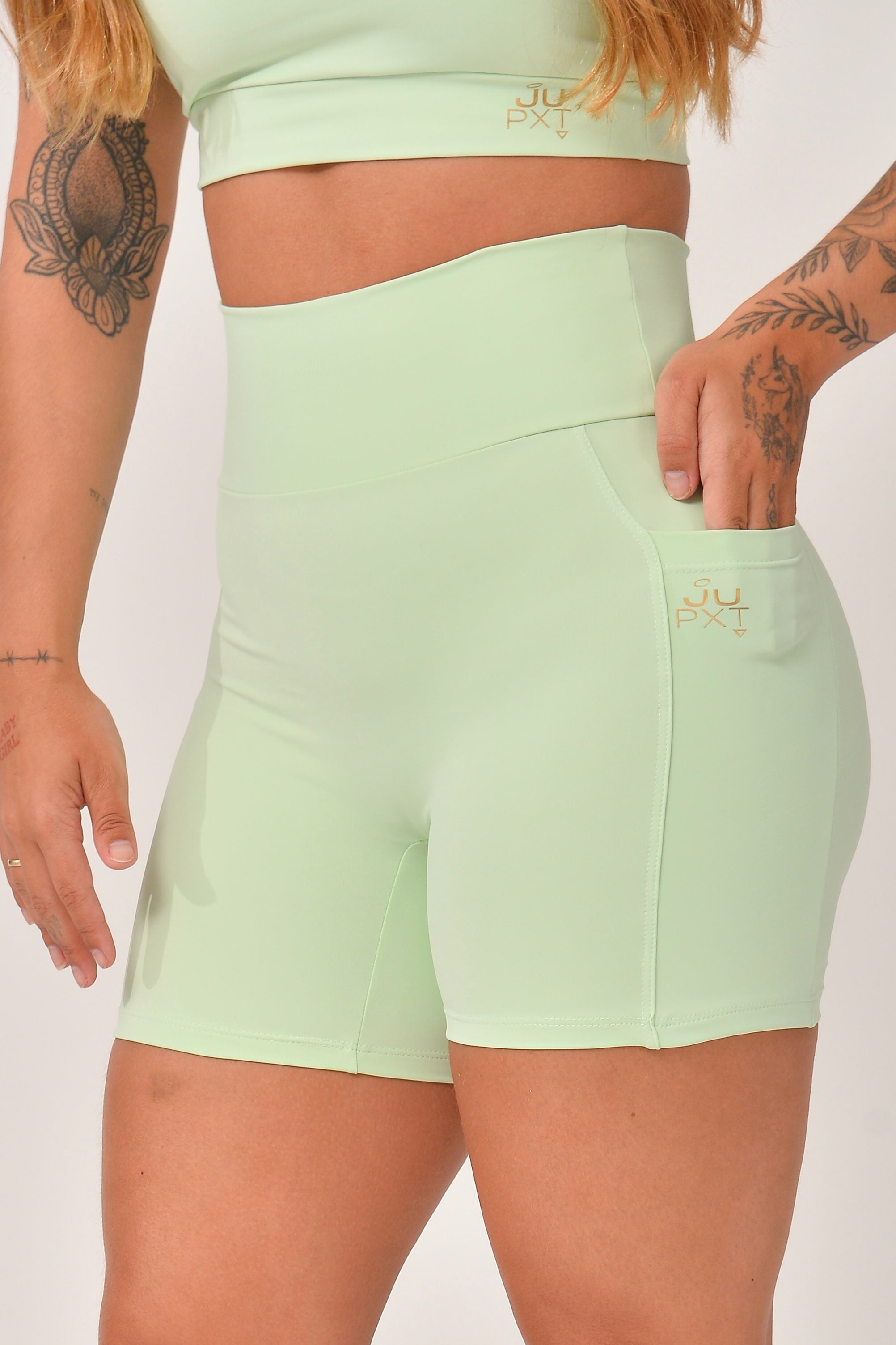 Bermuda Com Bolso Básica Verde JuPxt