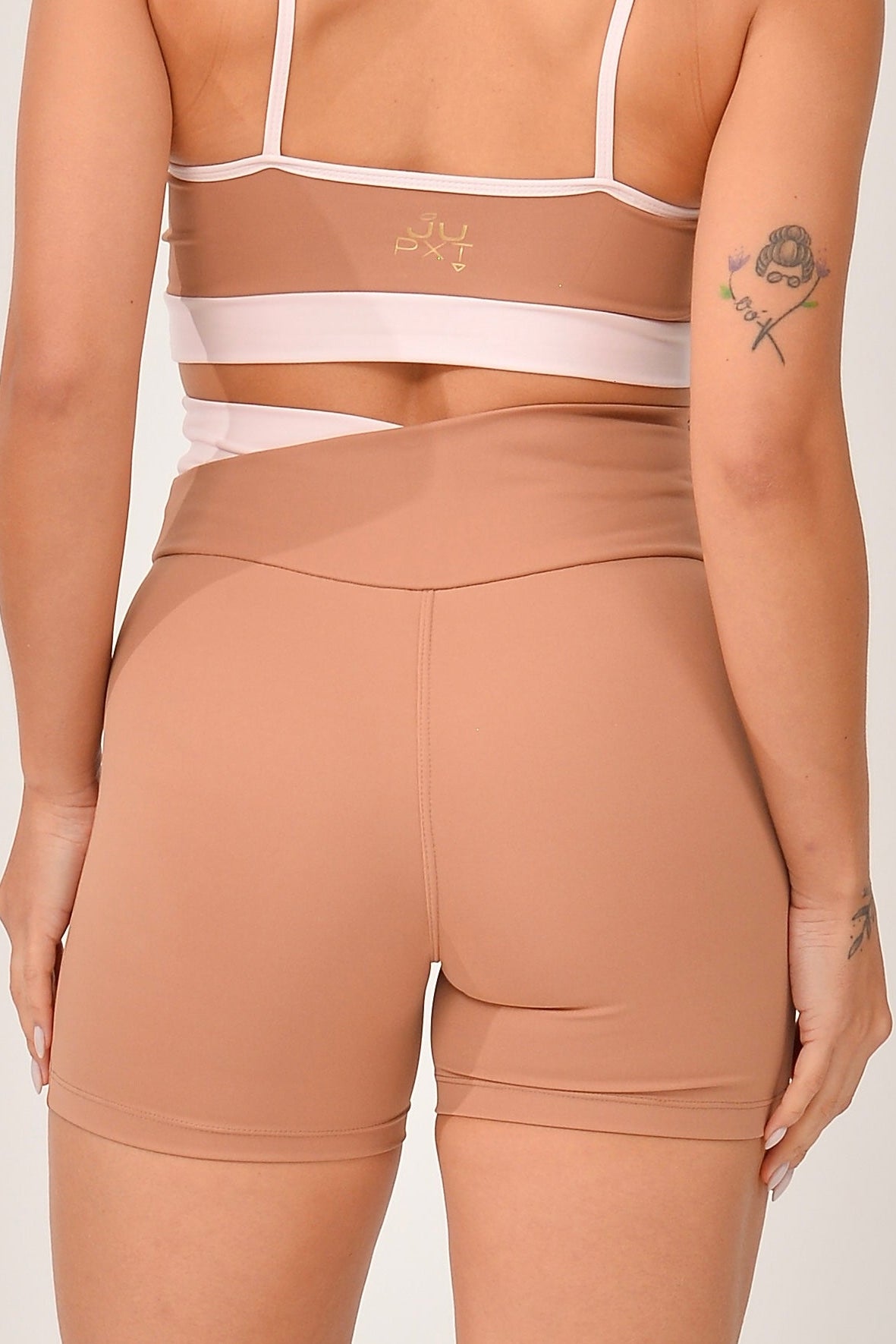 Bermuda Cós Transpassado Marrom e Rosa Duo JuPxt