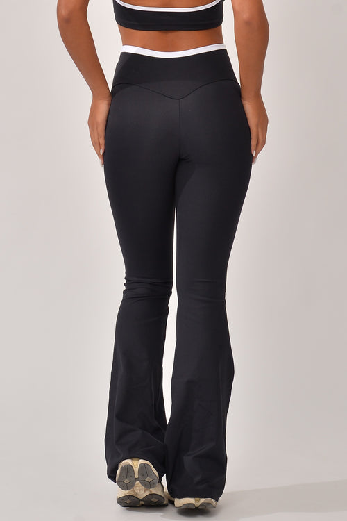 Calça Flare Preto Rise