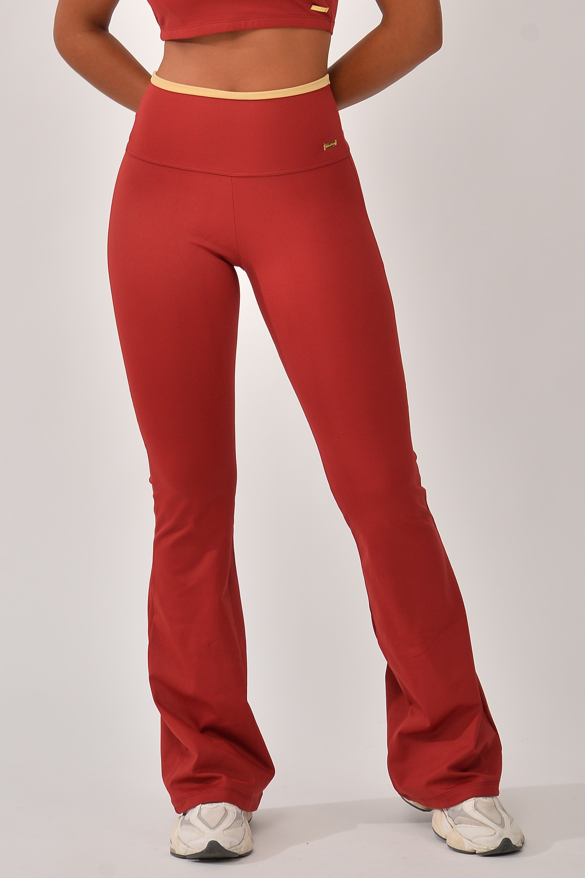 Calça Flare Marsala Rise