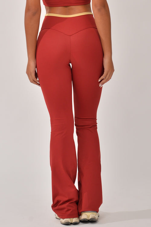 Calça Flare Marsala Rise