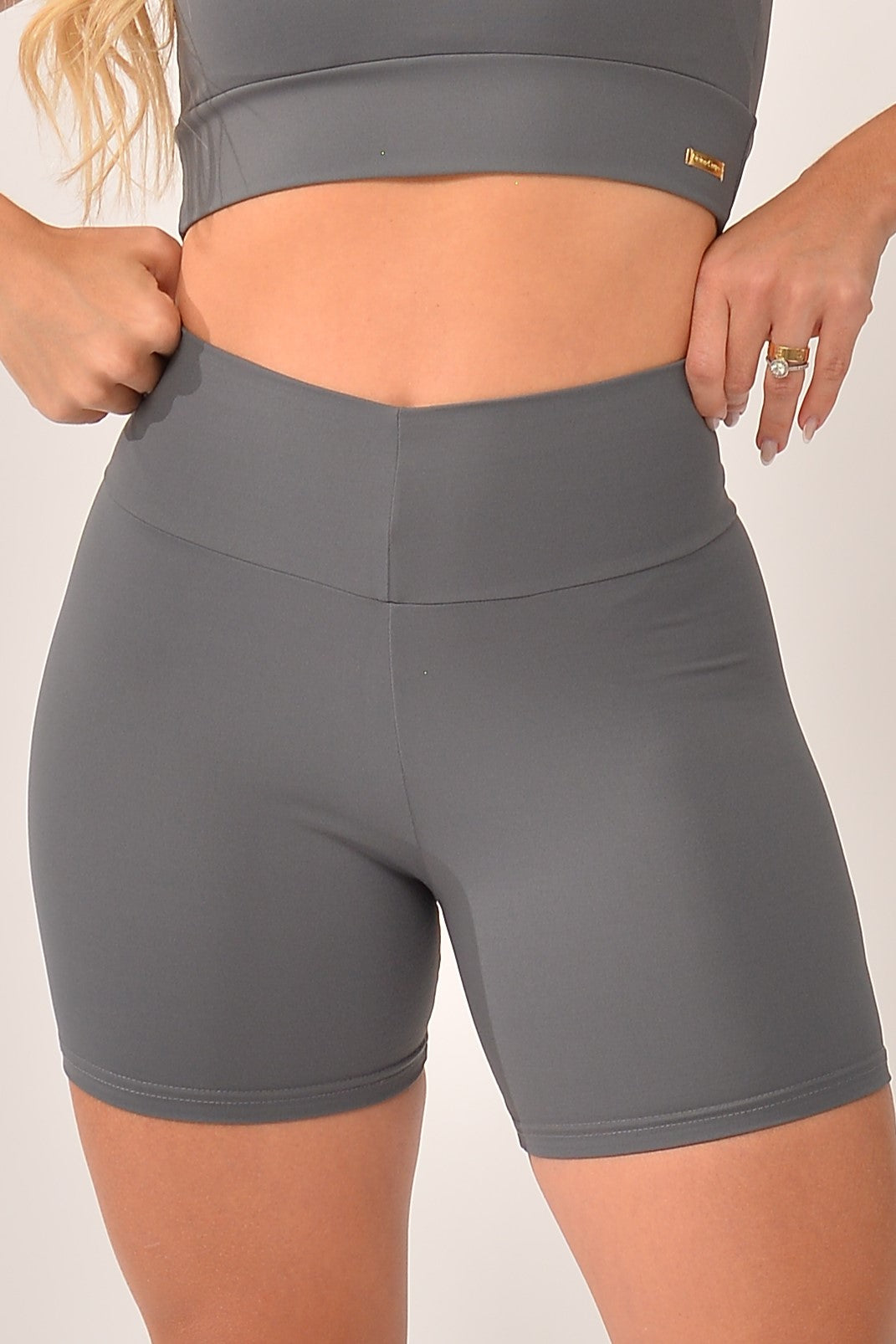 Short Fitness Básico Cinza Light